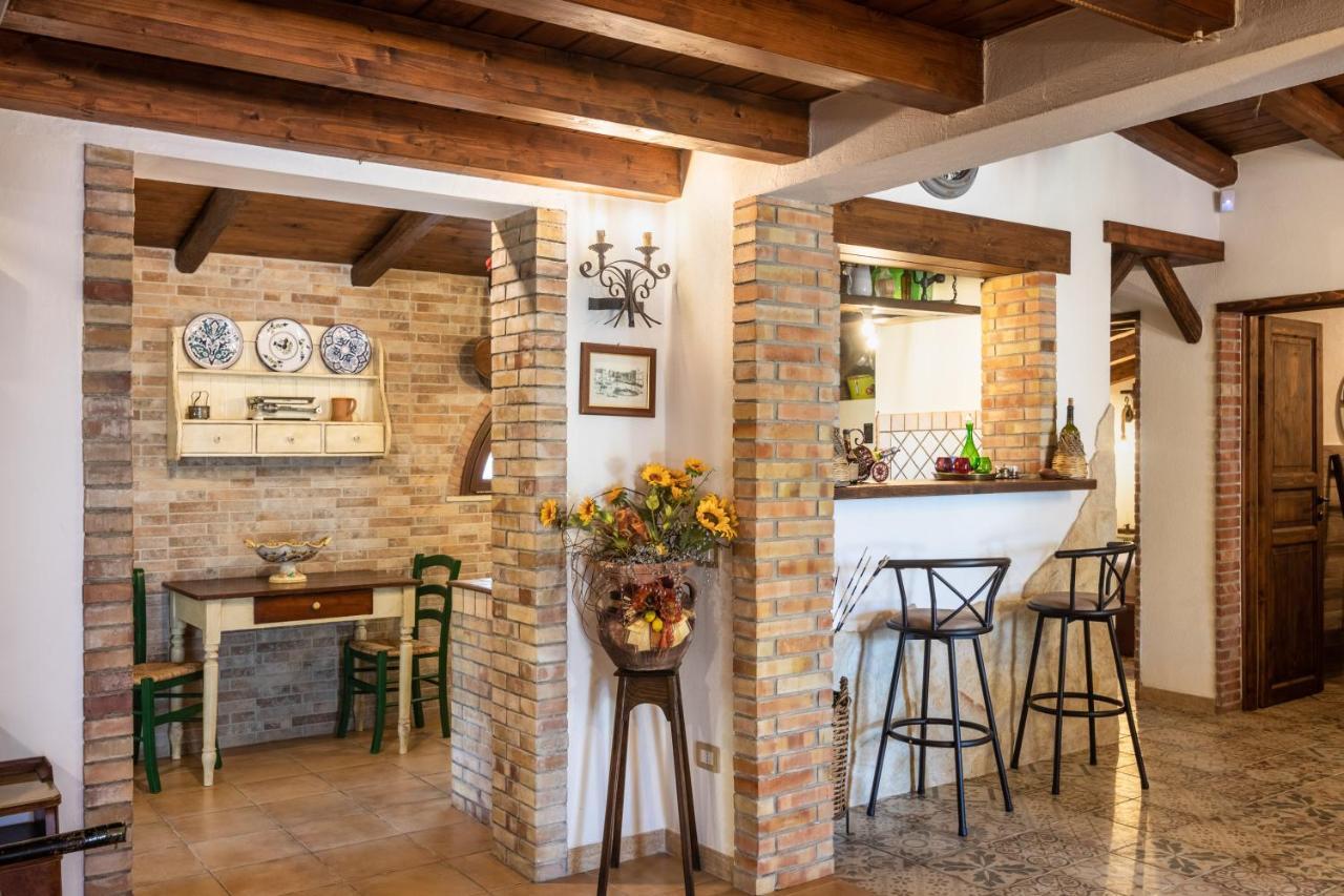 Villa Suq With Pool, Parking & Wifi Noto Exteriör bild